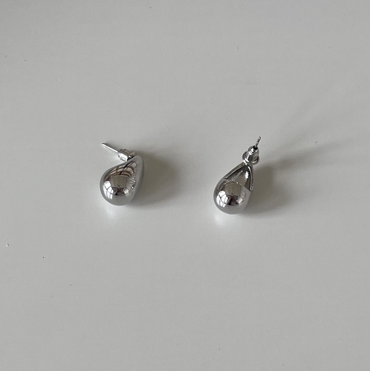 Cleo Earrings (Extra Small)