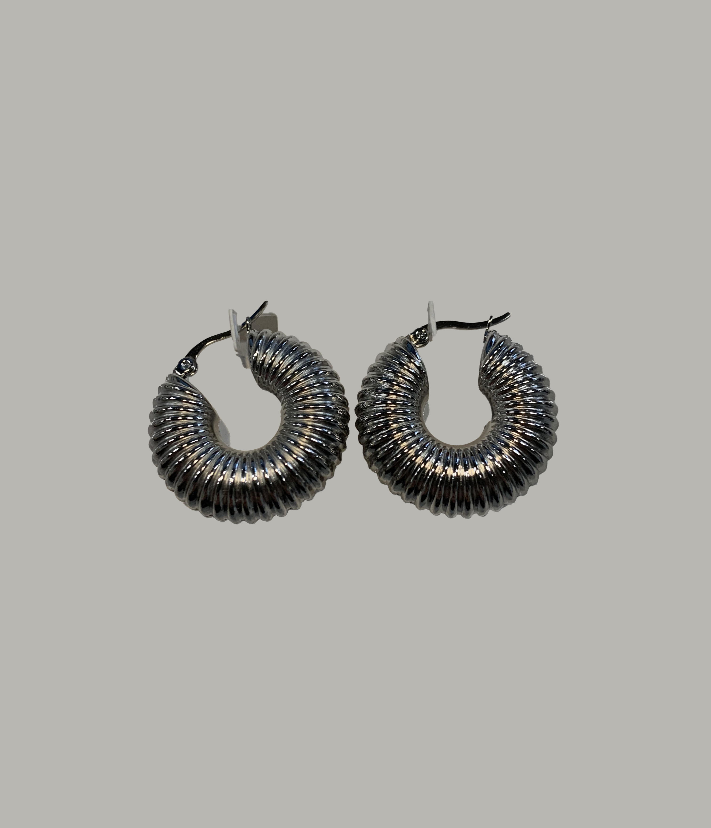 Olivia Hoop Earrings