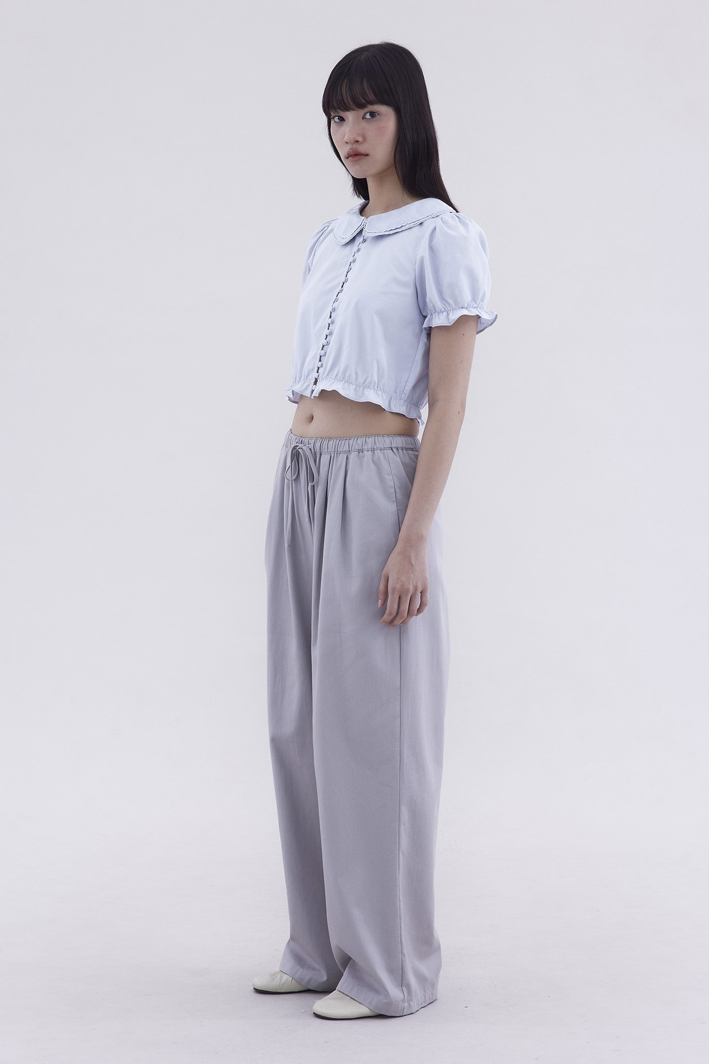 Mirane Peterpan-Collar Front Button Blouse