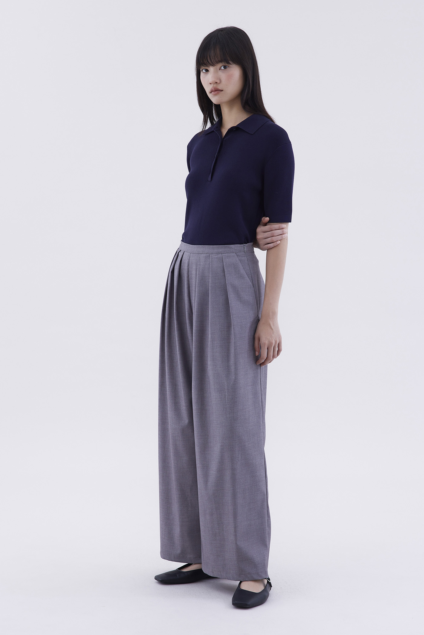 Zendra Mid-Rise Pleated Pants