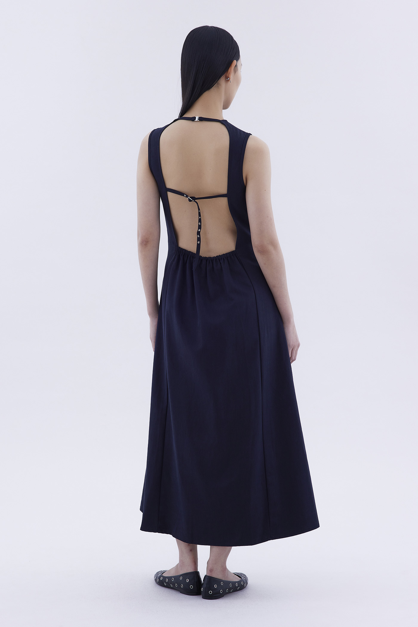 Jeroe Open-Back Dress