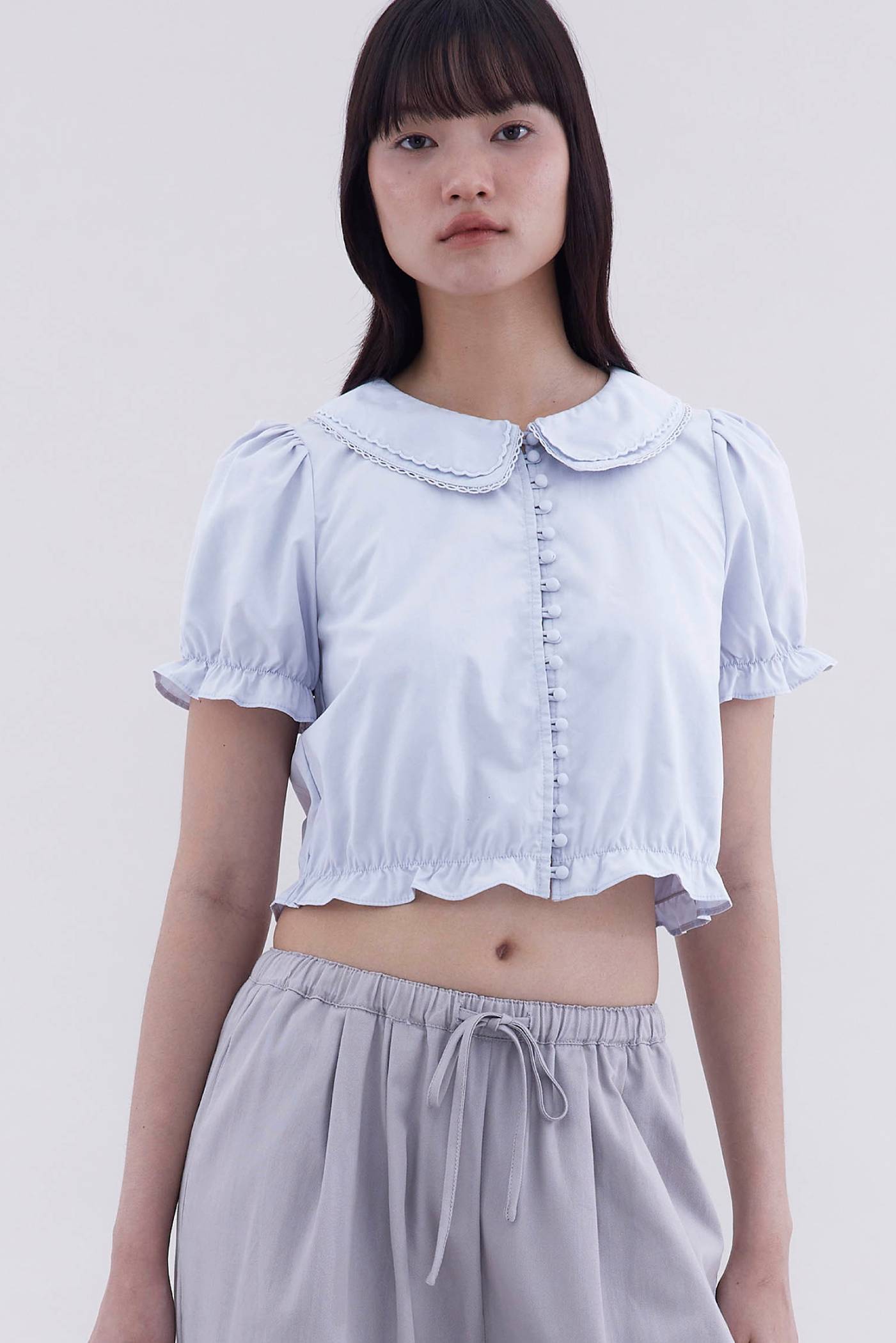 Mirane Peterpan-Collar Front Button Blouse