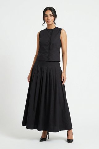 Tiselle Ruffle-Trim Top