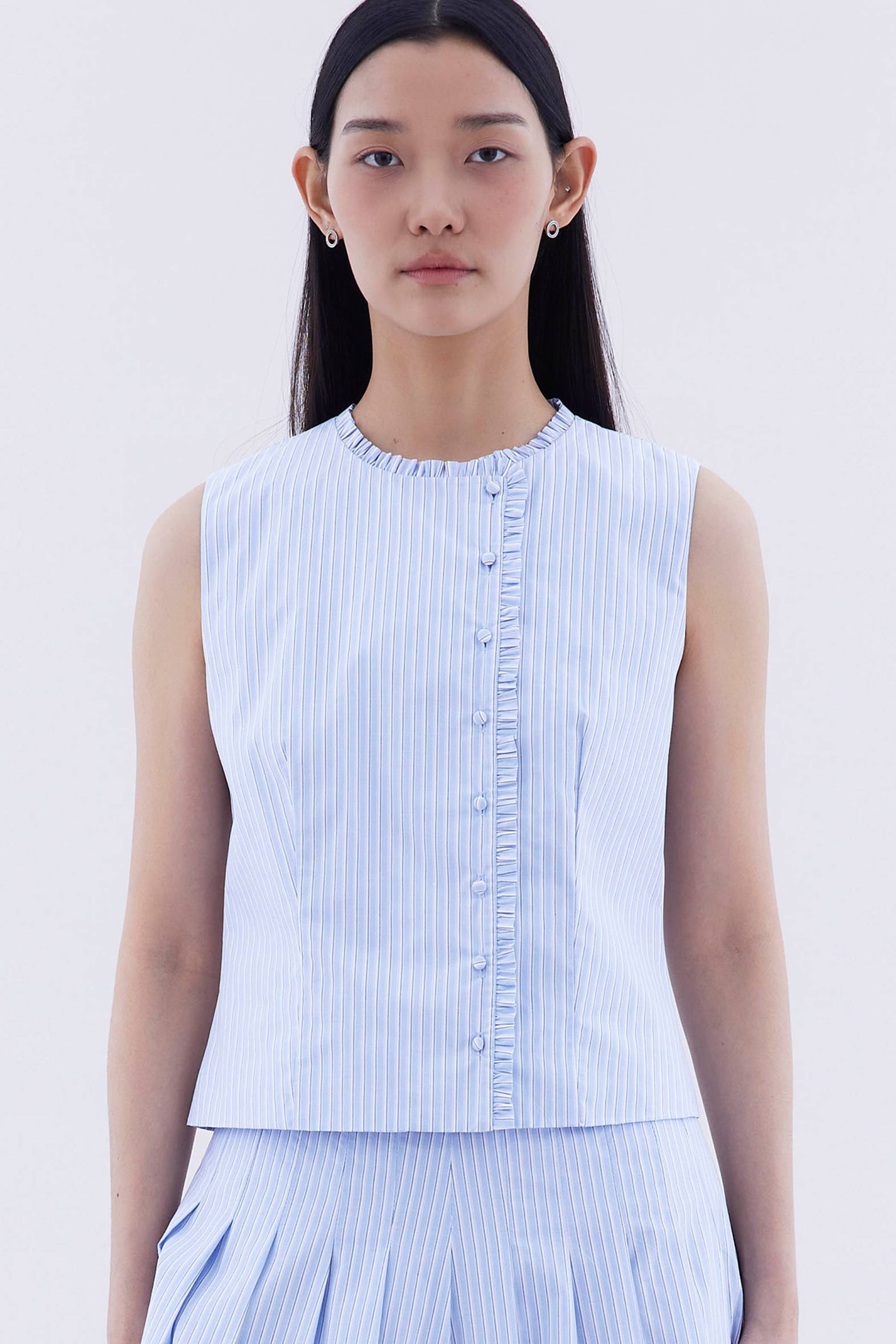 Tiselle Ruffle-Trim Top