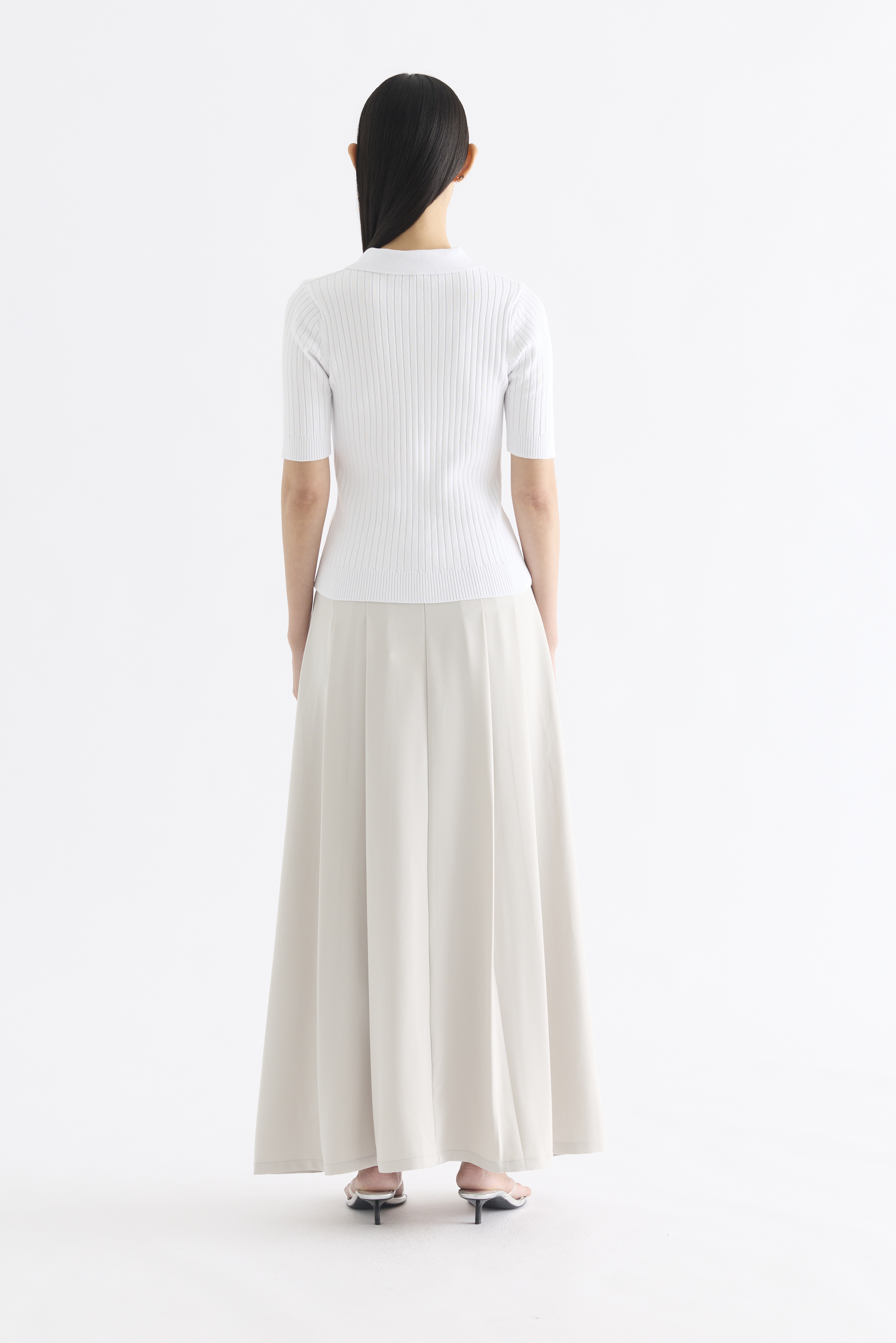 Juna Mid-Rise A-Line Skirt