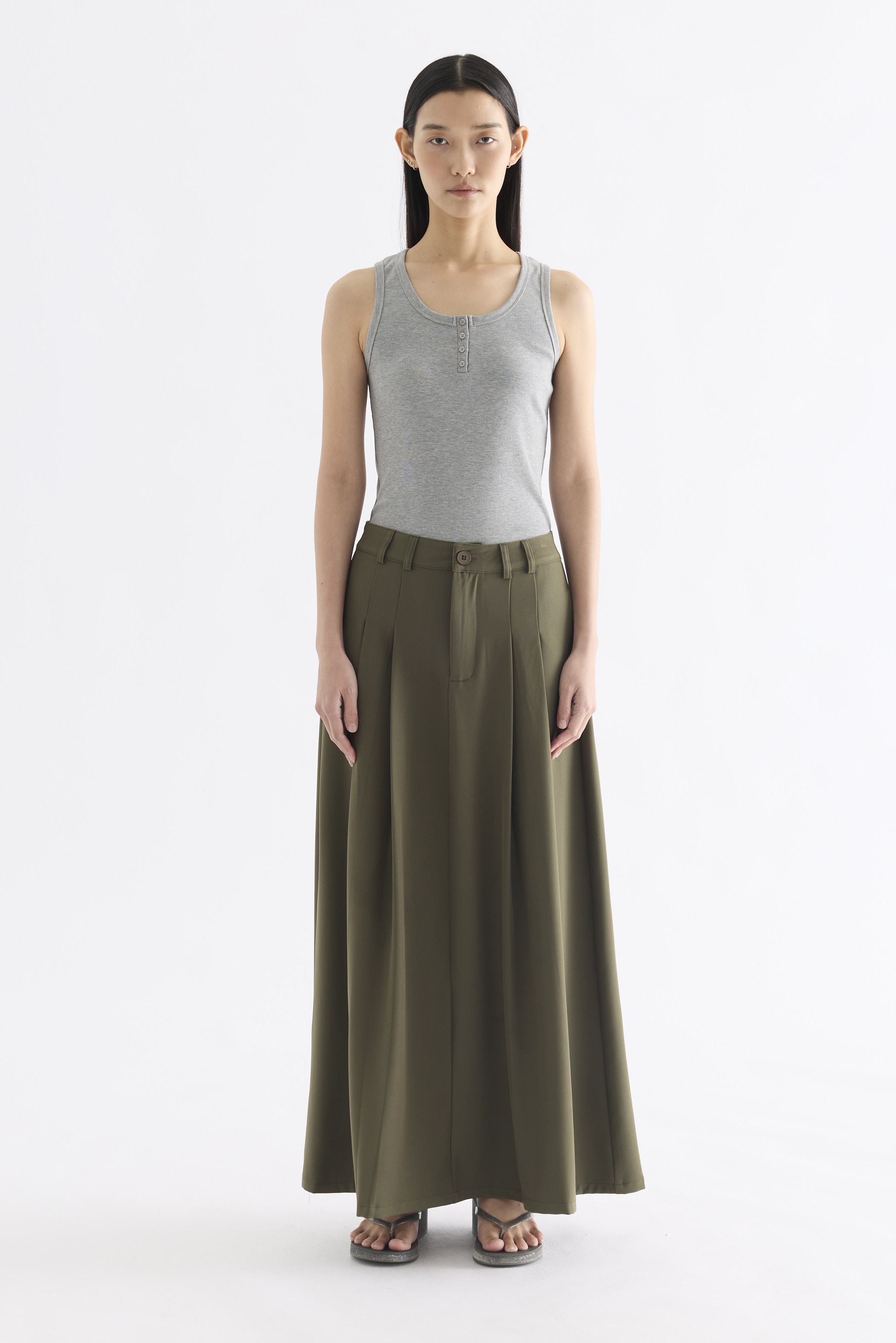 Juna Mid-Rise A-Line Skirt