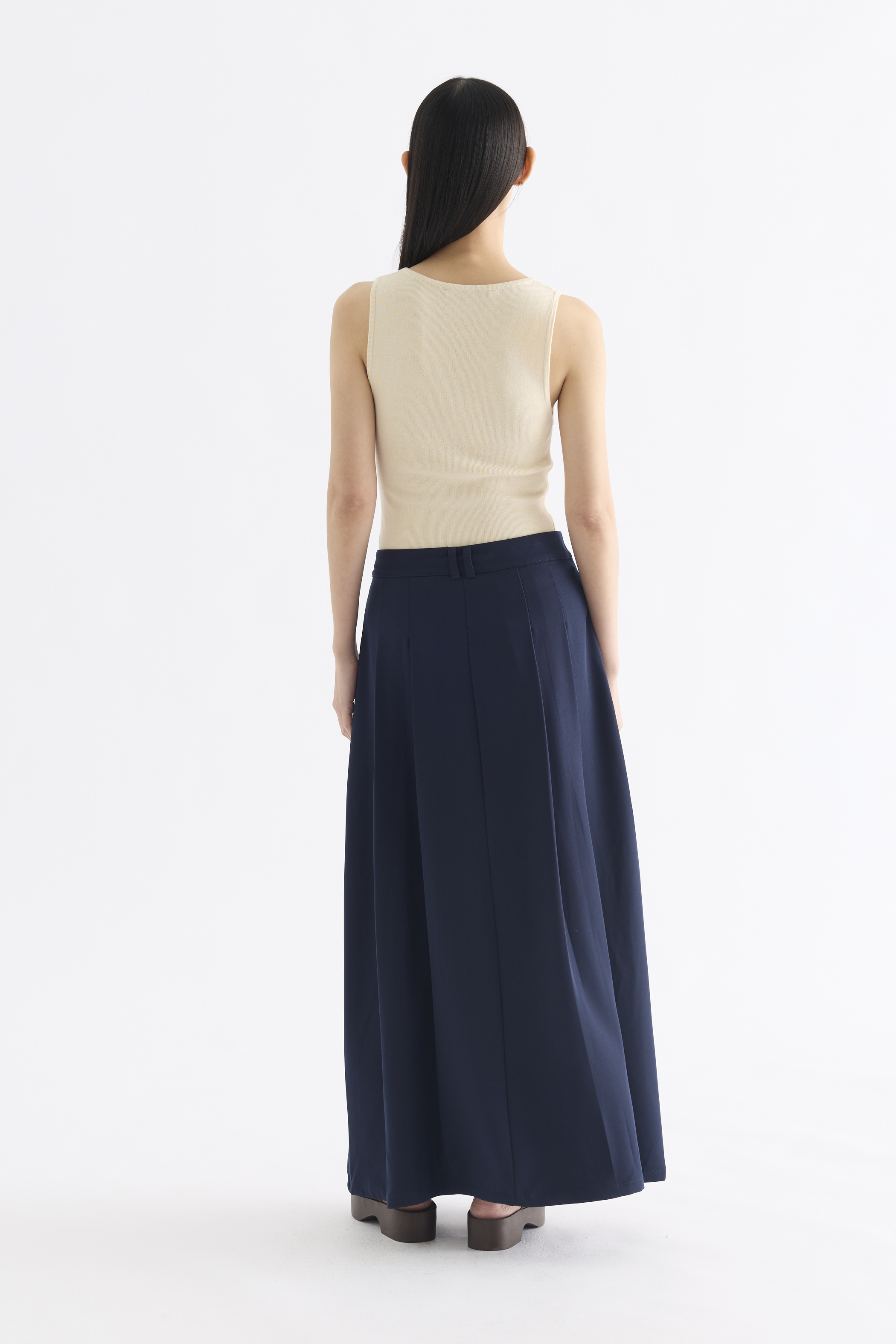 Juna Mid-Rise A-Line Skirt
