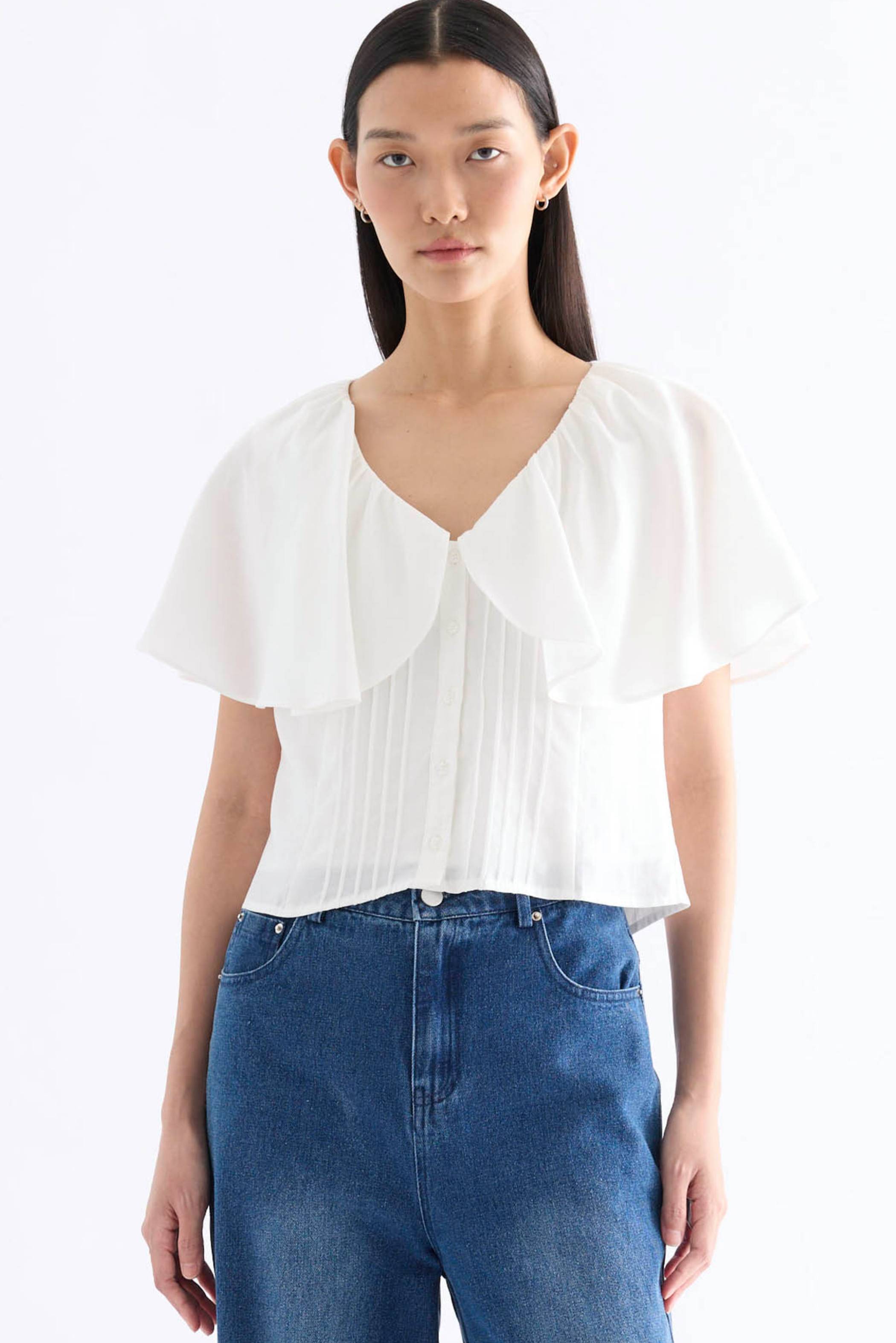 Janelis Flutter Sleeve Top