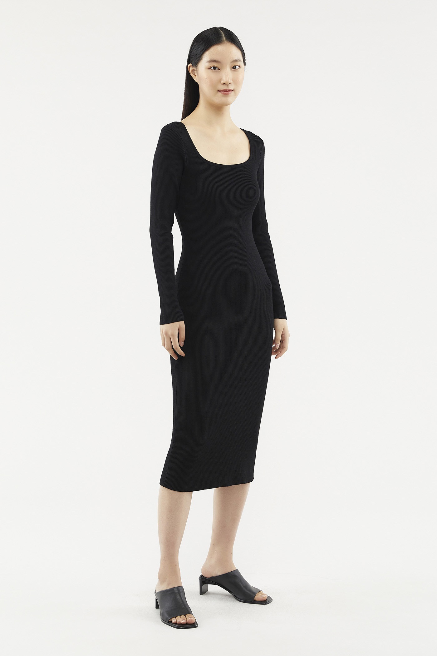 Erlynna Long-sleeve Knit Dress