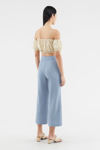 Tamela Cold-shoulder Crop Top