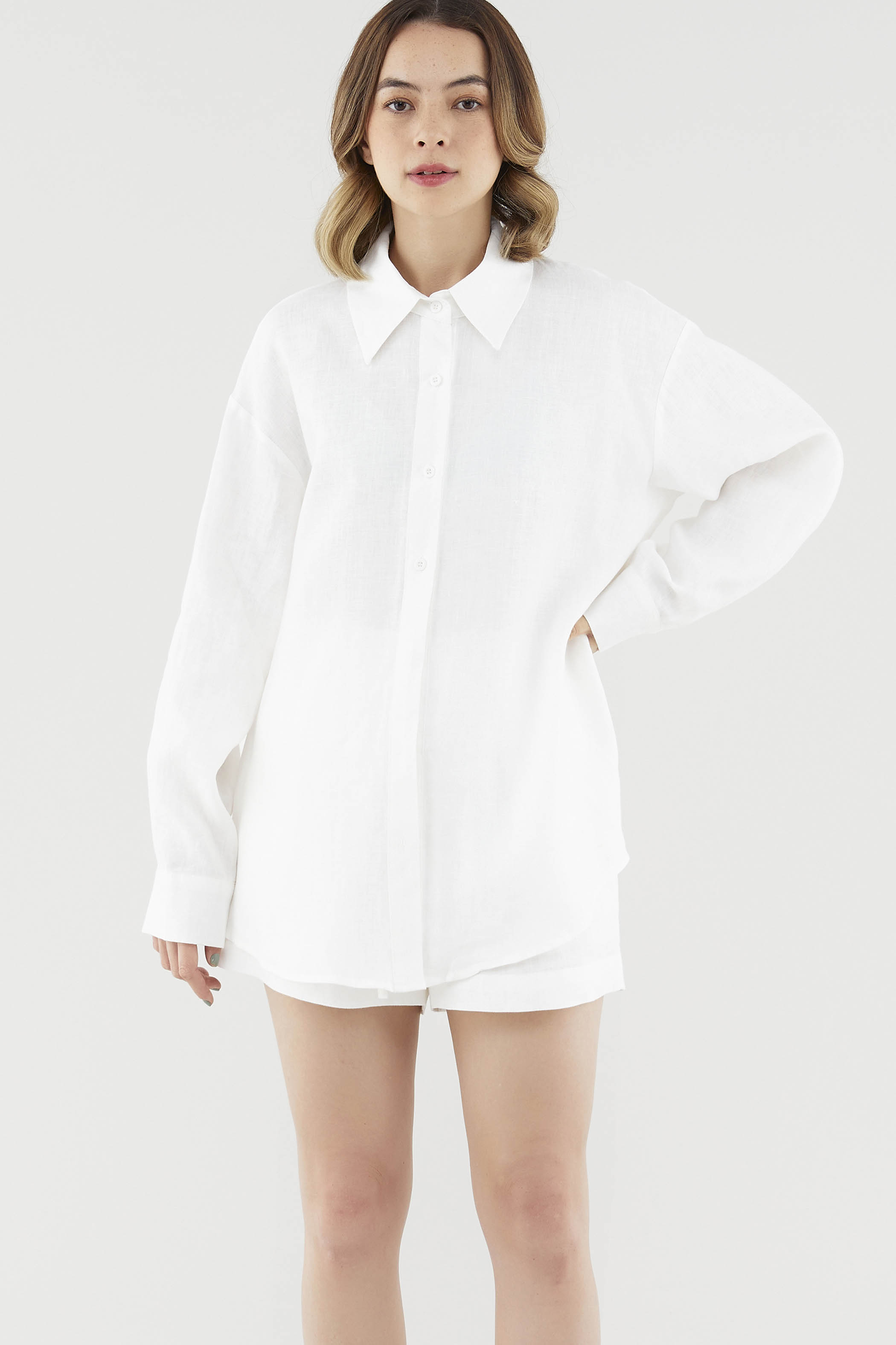 Malitta Linen Oversized Shirt | The Editor's Market