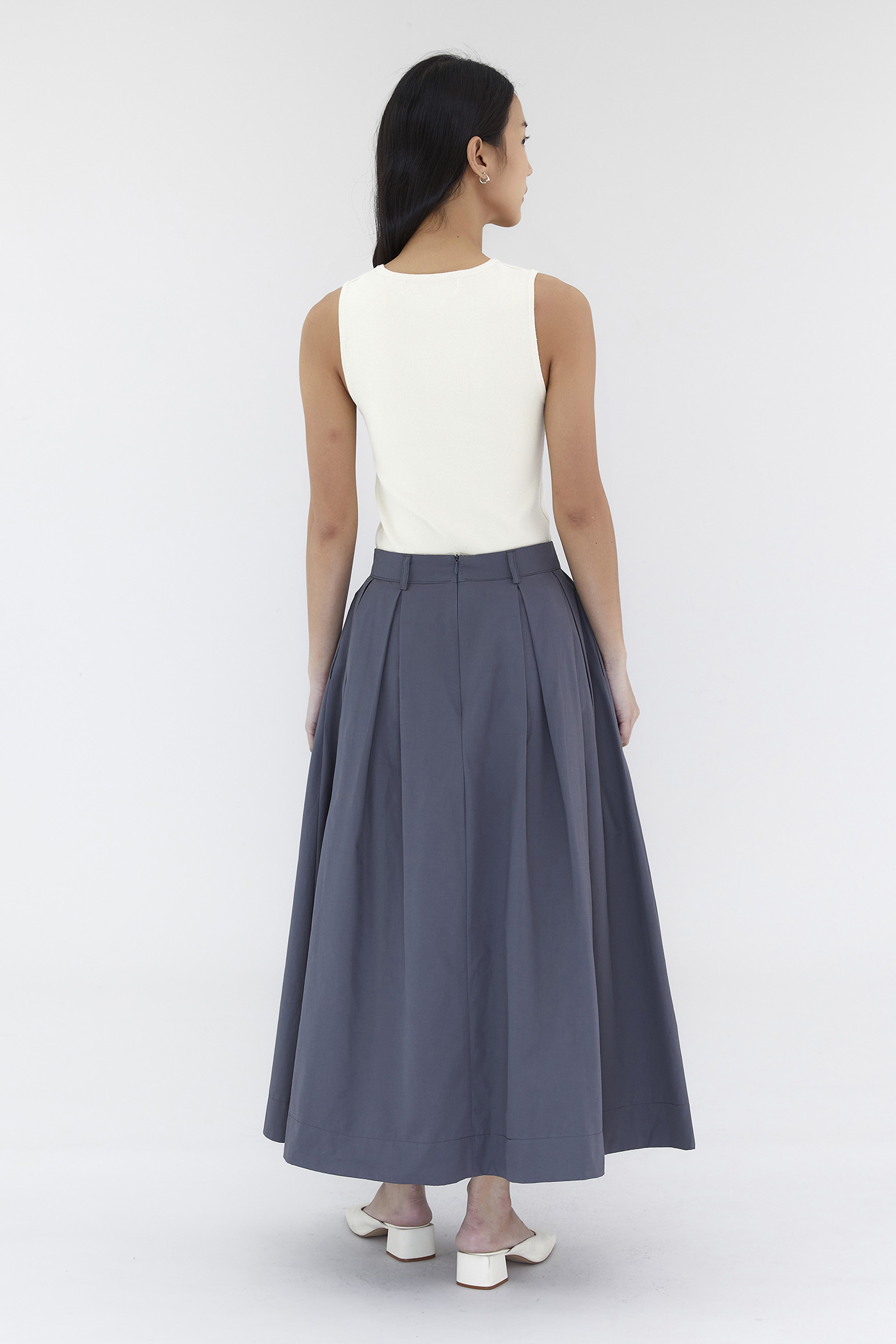 Savana Box-Pleat Skirt