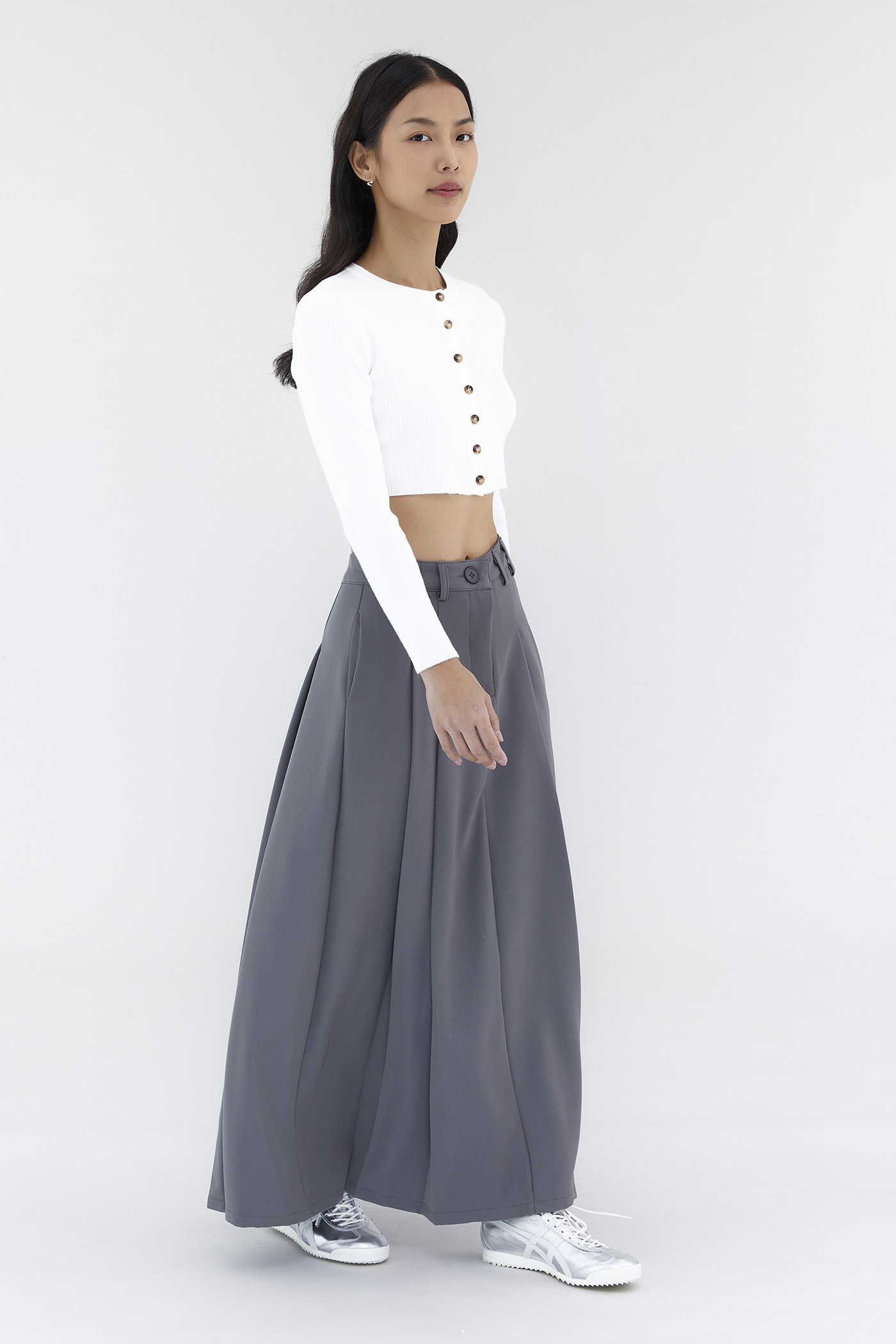 Juna Mid-Rise A-Line Skirt