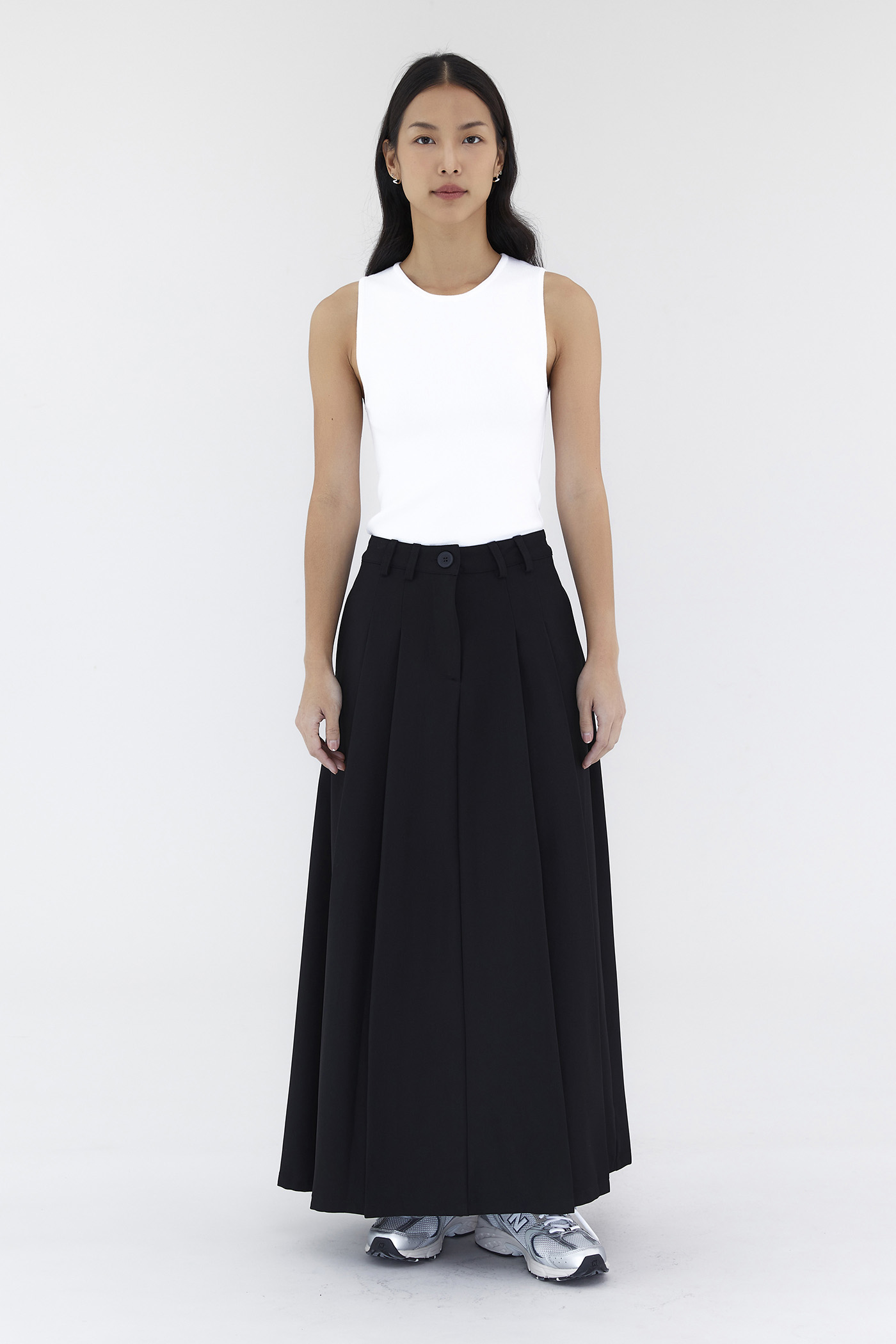 Juna Mid-Rise A-Line Skirt