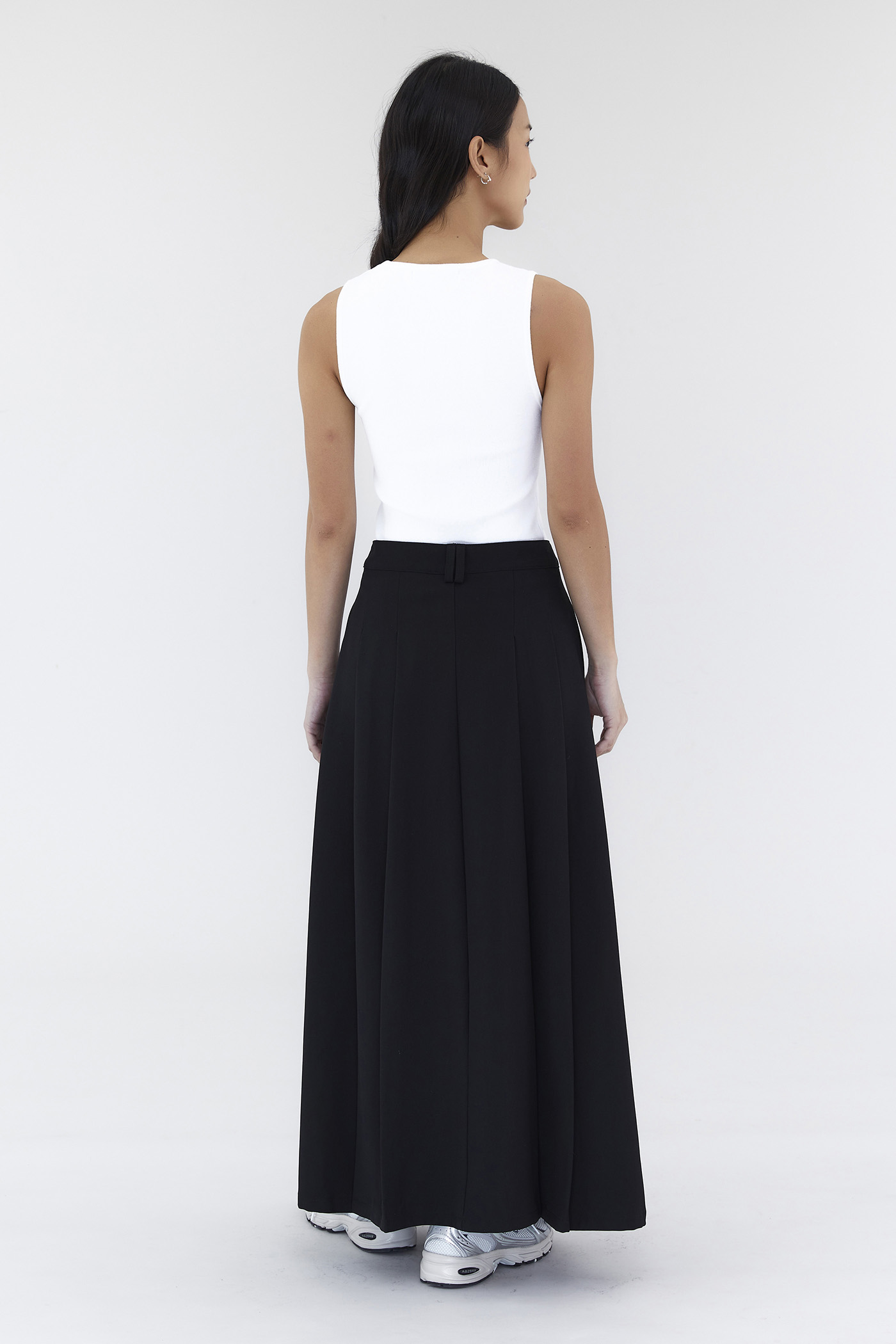 Juna Mid-Rise A-Line Skirt