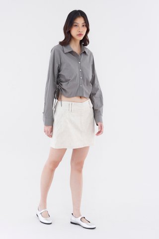 Elowen Side-Ruch Crop Shirt