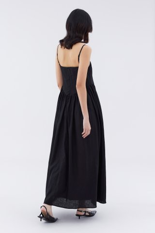 Ryvale V-Waist Maxi Dress