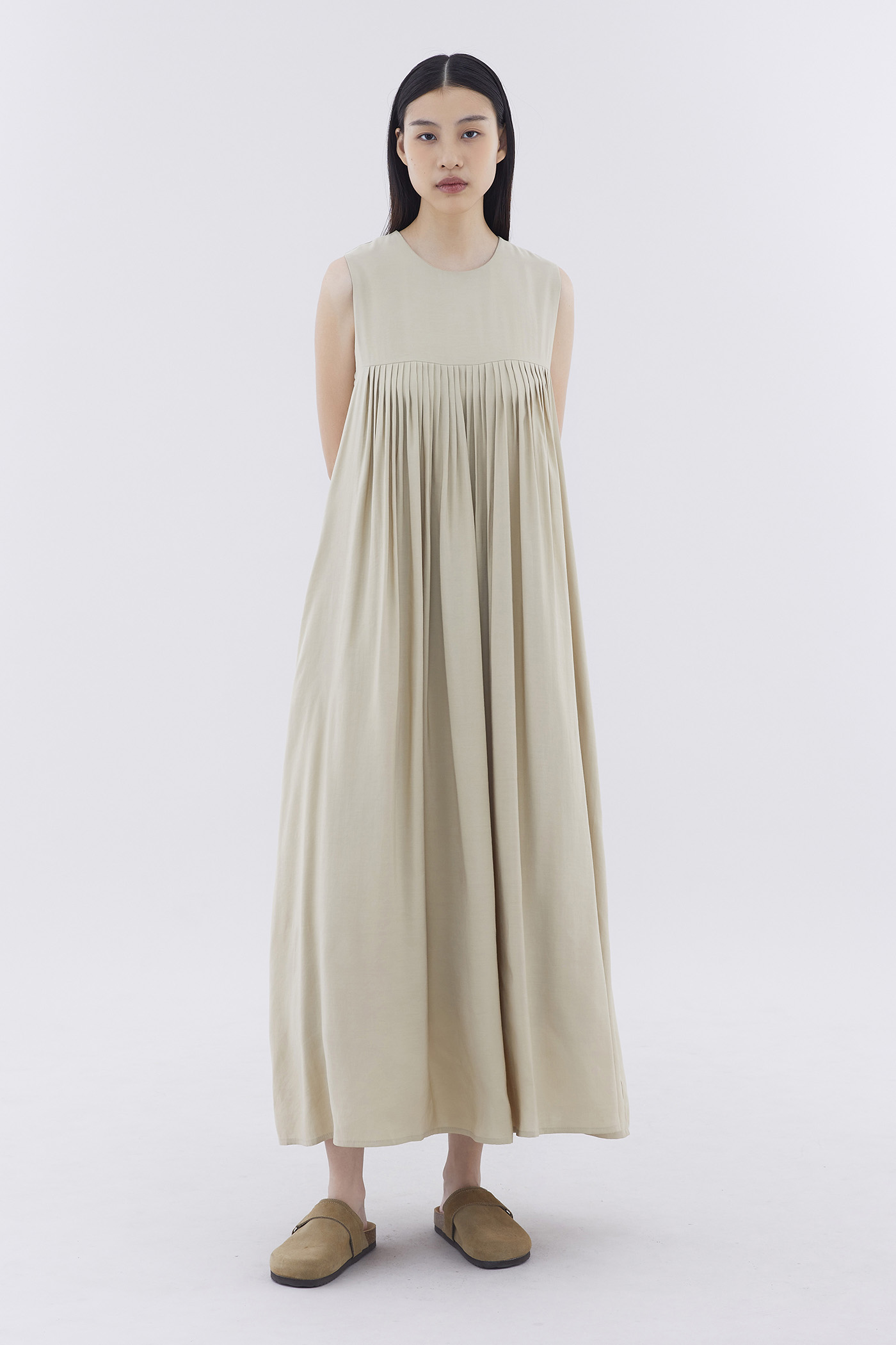 Rumiere Pleated Dress