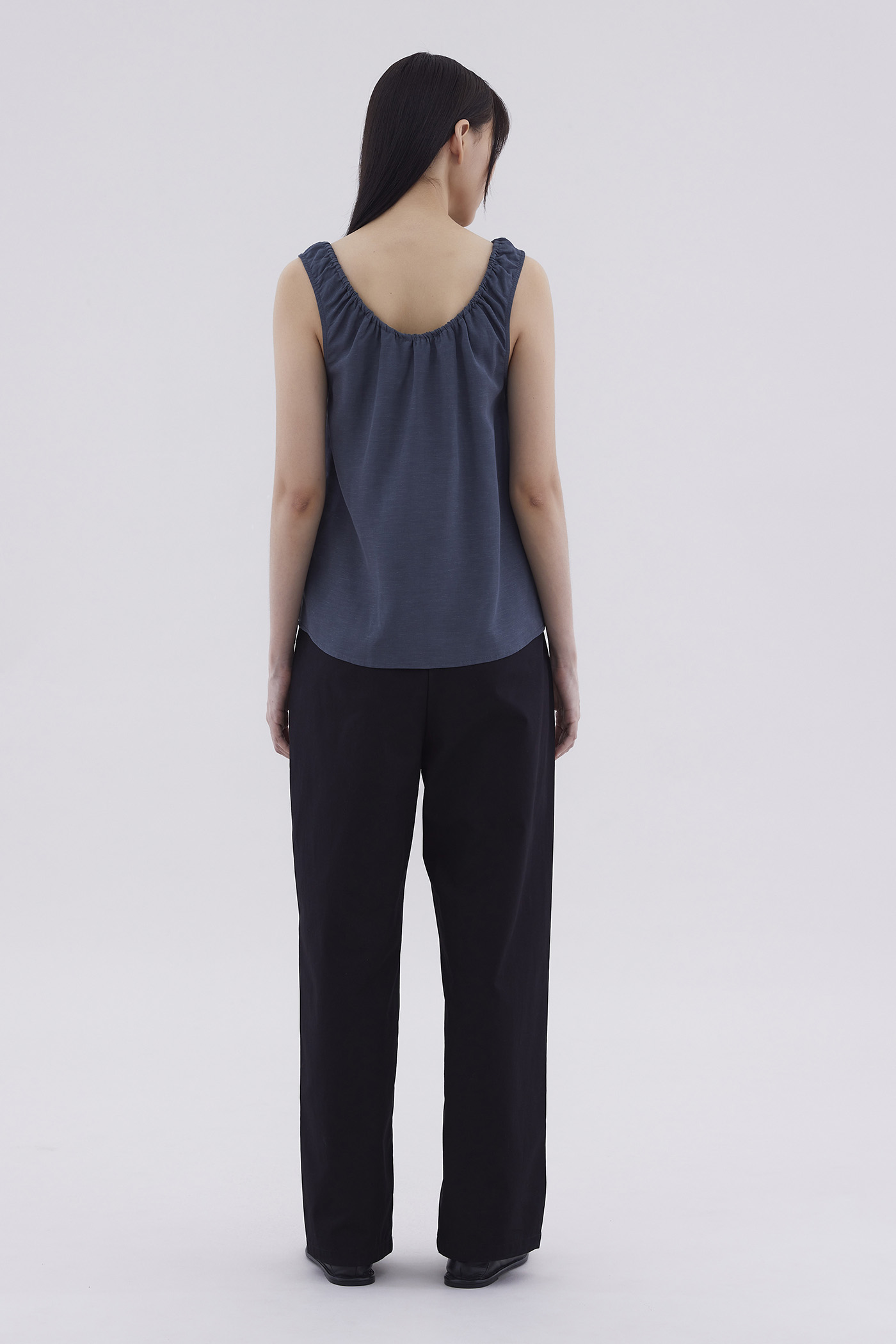 Sylphy Gathered-Neck Top