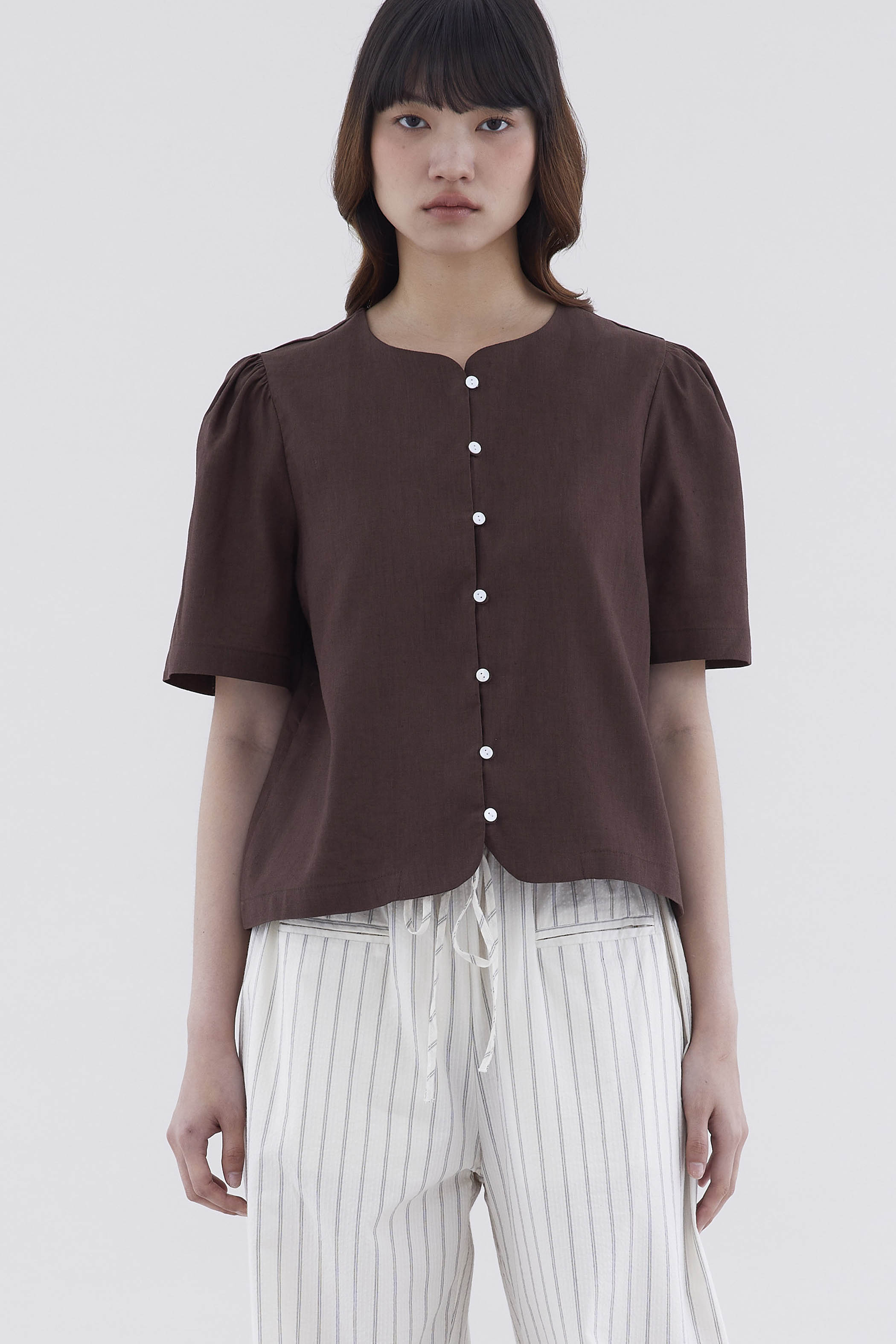 Idalyn Button-Down Top