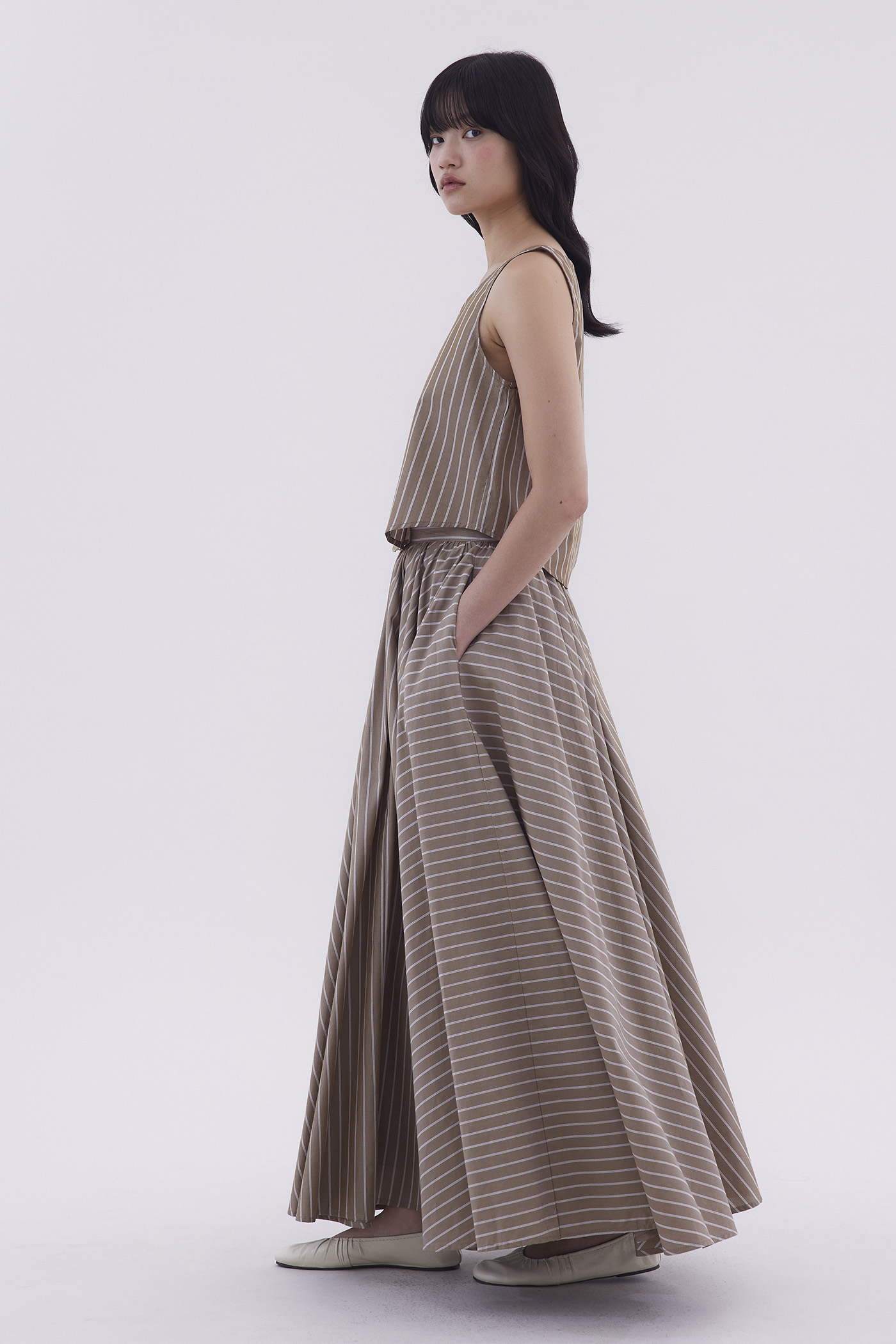 Jeenevia Full Skirt